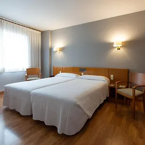 Borrell 3* Olot