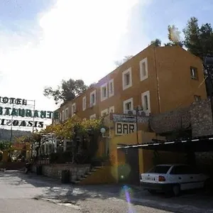 El Oasis Hotel